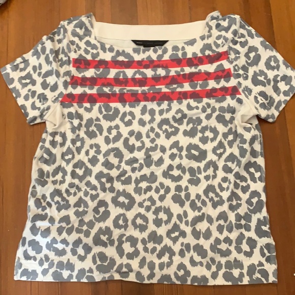 Tops - Leopard Marc jacobs t shirt w red stripe detail